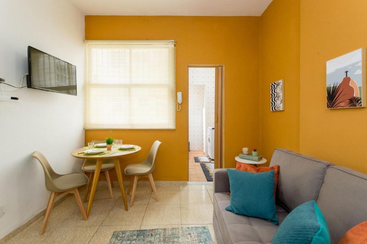 Copacabana Comfort: Beachside Retreat With Modern Amenities Apartment *