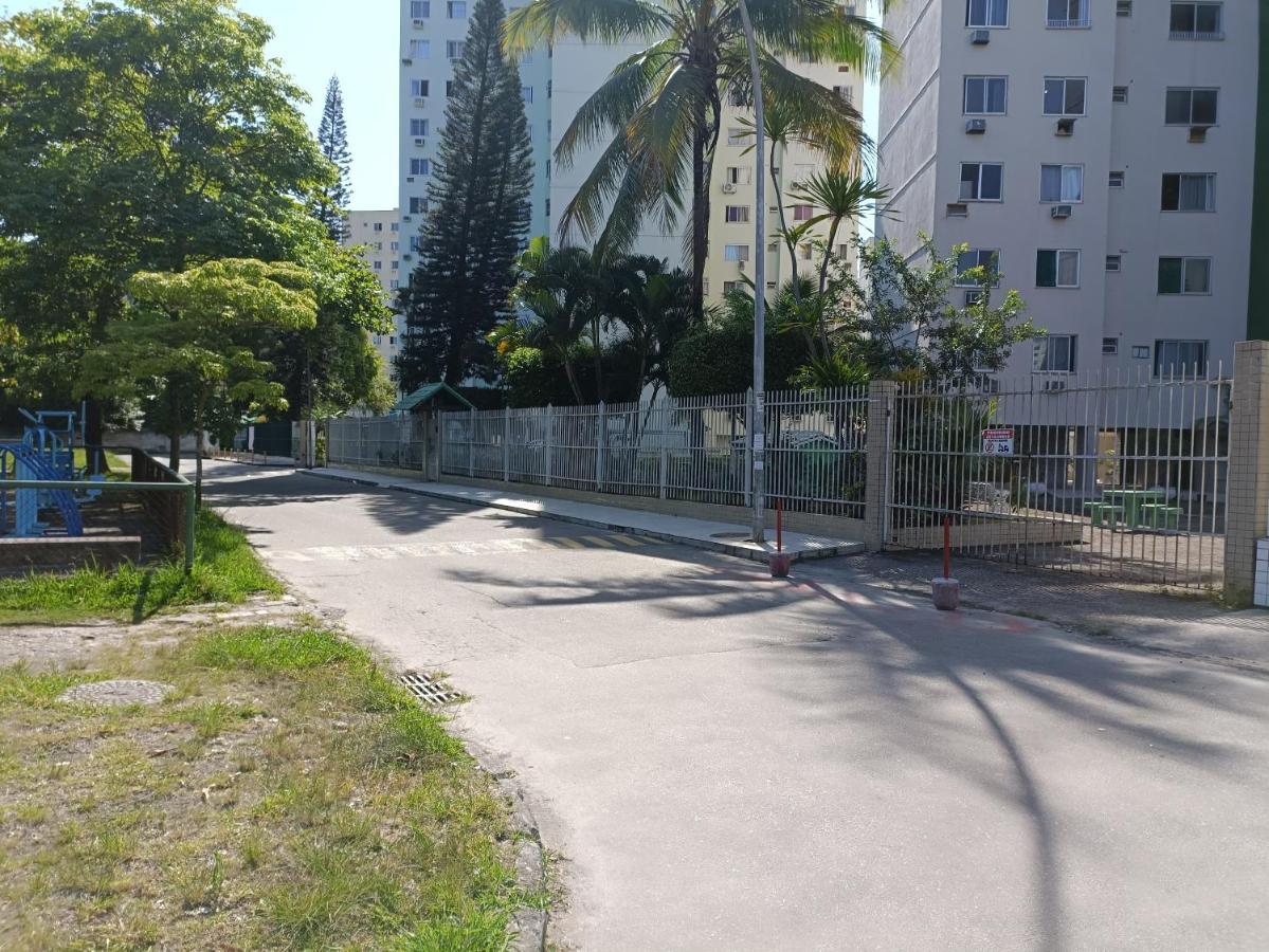 Apartamento Quarto Em Apartamento Em Frente Ao Riocentro E Próximo A Jeunesse Arena E Vila Olímpica Rio de Janeiro