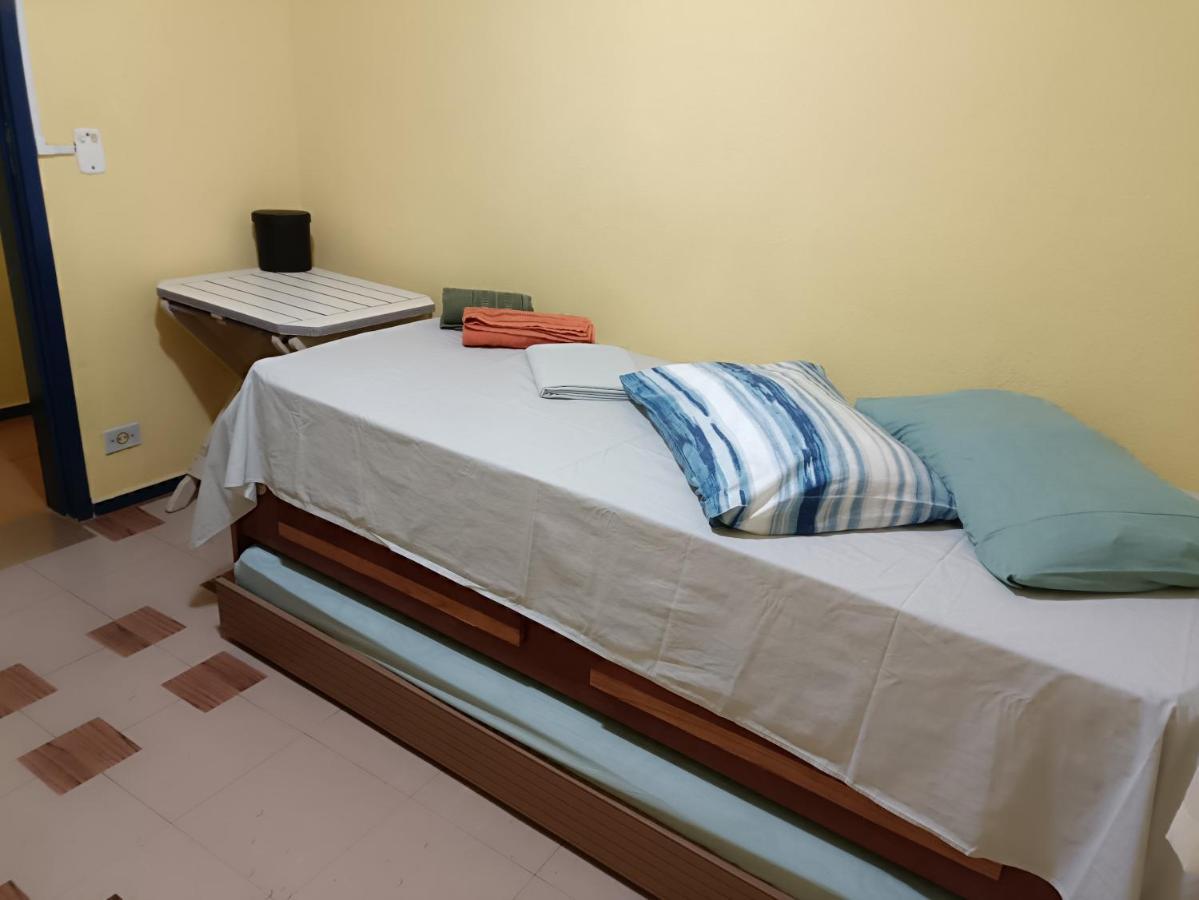 Apartamento Quarto Em Apartamento Em Frente Ao Riocentro E Próximo A Jeunesse Arena E Vila Olímpica *