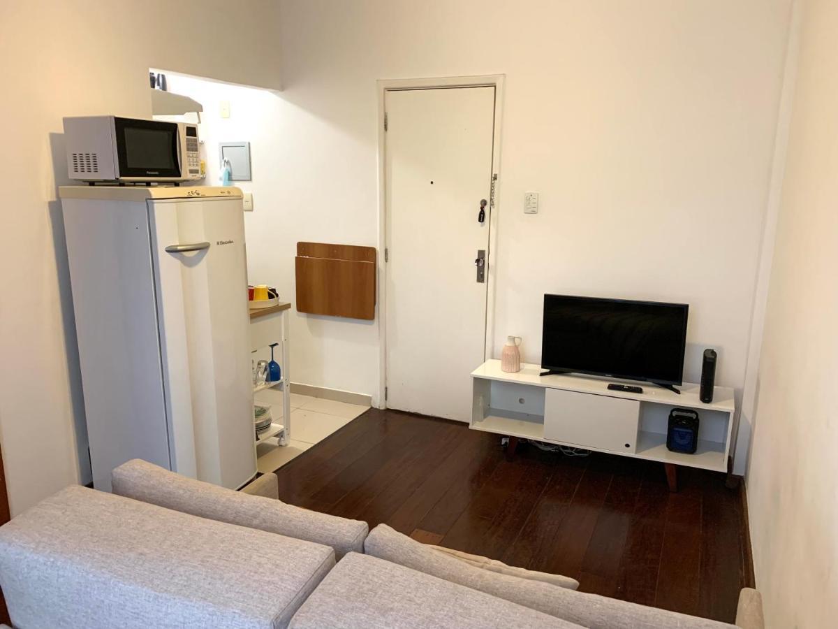 Apartamento Quarto-sala Com Wifi Em Rua Tranquila De Botafogo *