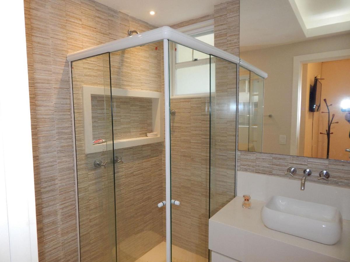 Apartamento Aconchegante E Espacoso 2 Quartos Com Varanda No Coracao De Copacabana *