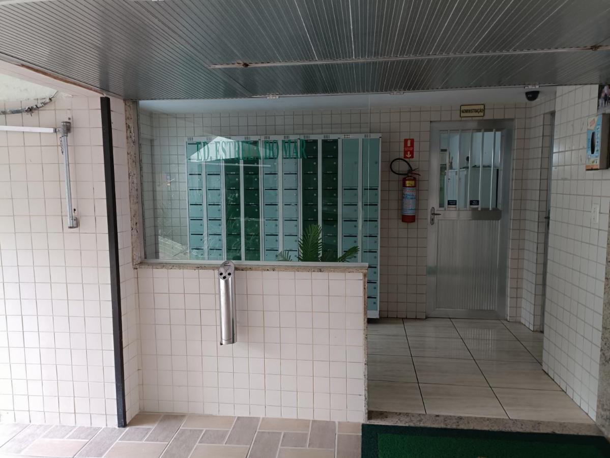 Quarto Em Apartamento Em Frente Ao Riocentro E Próximo A Jeunesse Arena E Vila Olímpica