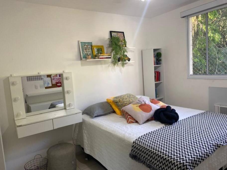 Apartamento Condominio Na Mata Com Piscina- 9km Rio de Janeiro