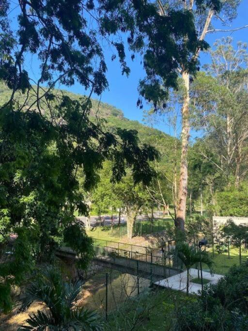 Condominio Na Mata Com Piscina- 9km Rio de Janeiro