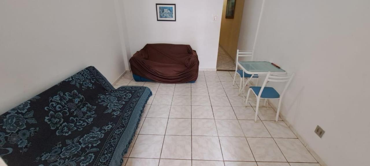 Apartamento Amplo E Excelente Cod.1001 *