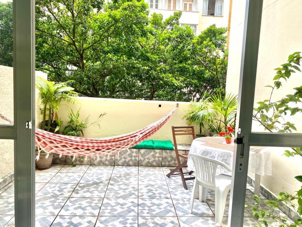Maravilhoso Apartamento Com Varandao Praia De Copacabana! Apartamento