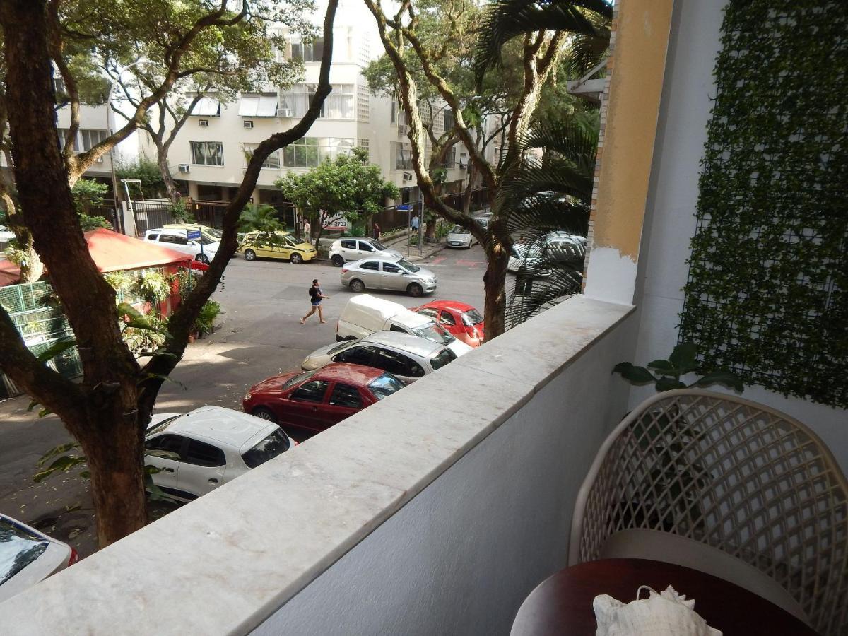 Aconchegante E Espacoso 2 Quartos Com Varanda No Coracao De Copacabana *