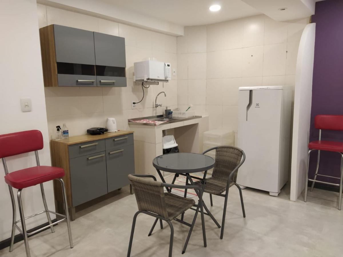 Quarto em Acomodações Particulares Suítes/studios Privados Copacabana