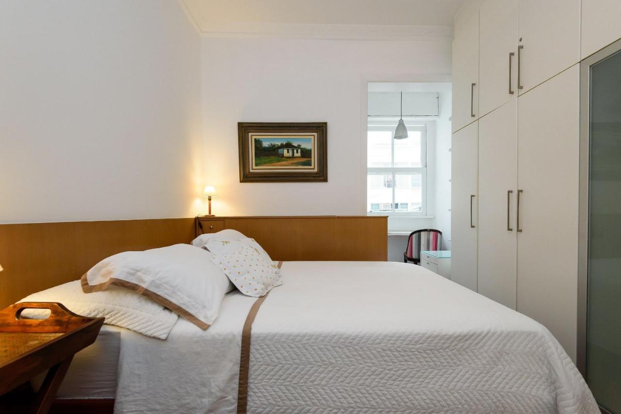 Apartamento 2 Quartos/ 2 Banheiros Entre Copa Ipanema Arpoador Rio de Janeiro