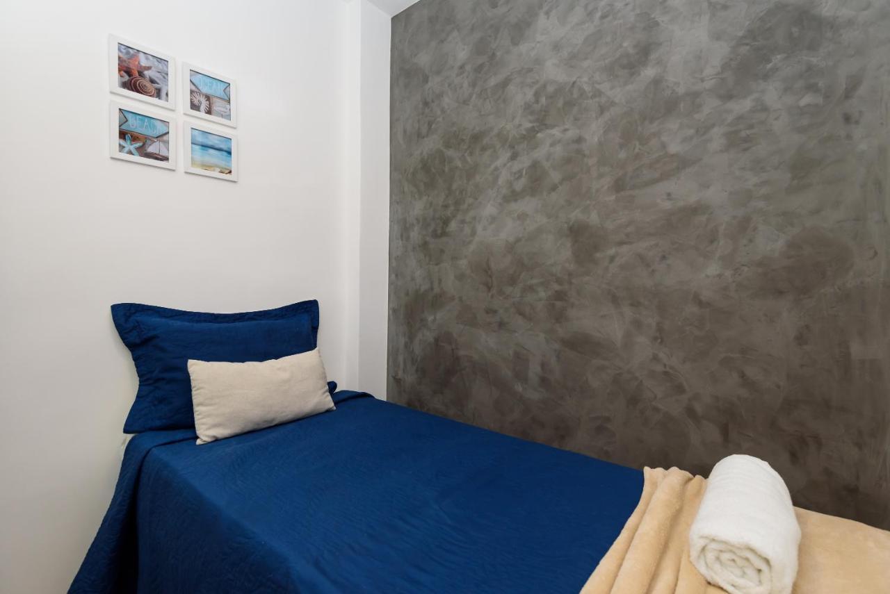 2 Qtos Em Copacabana A 300m Da Praia | Sf 178/408 Apartamento
