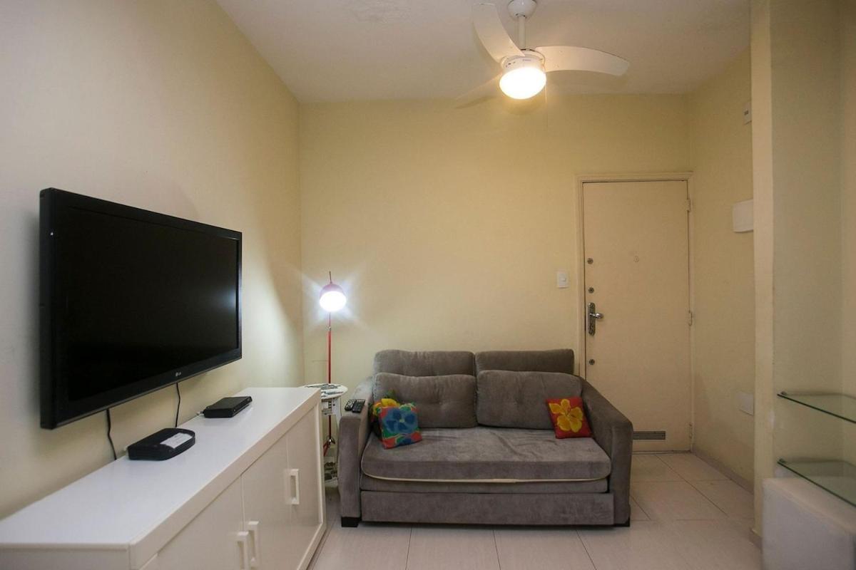 Apartamento E Sala Funcional Em Copacabana *