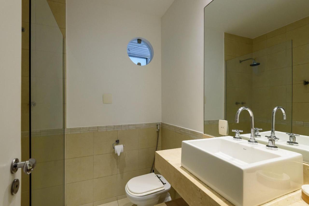 Apartamento 2 Quartos/ 2 Banheiros Entre Copa Ipanema Arpoador *