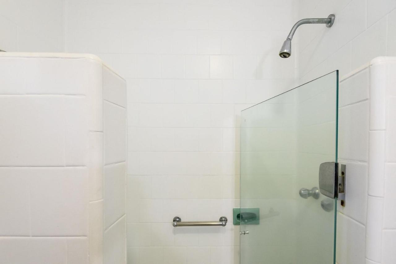 Apartamento 2 Quartos/ 2 Banheiros Entre Copa Ipanema Arpoador Rio de Janeiro