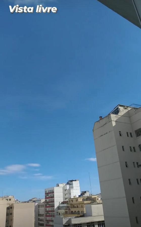 Temporada Em Copacabana A 4 Quadras Da Apartamento