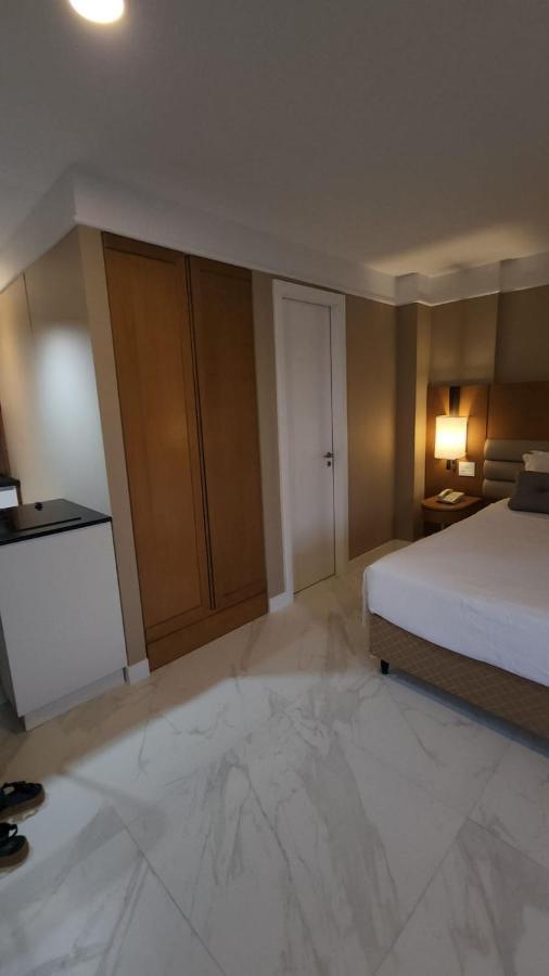 Apartamento Otima Localizacao, Reformado E Com Piscina! Rio de Janeiro