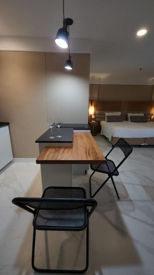 Otima Localizacao, Reformado E Com Piscina! Apartamento