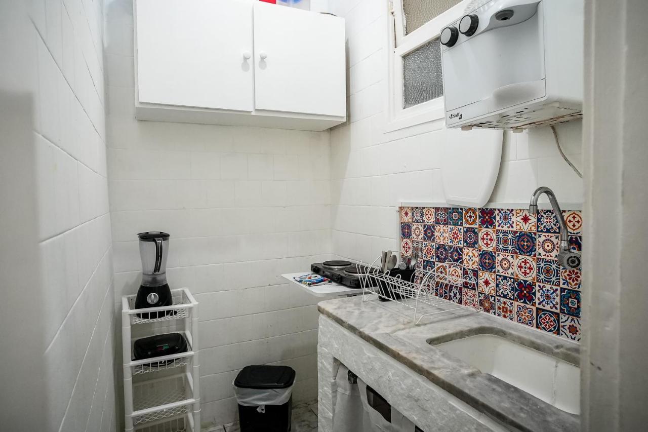 Apartment Apartamento Simples Na Quadra Da Praia De Copacabana Rio de Janeiro