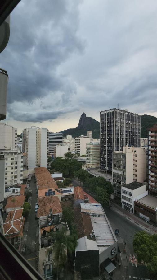 Otima Localizacao, Reformado E Com Piscina! *