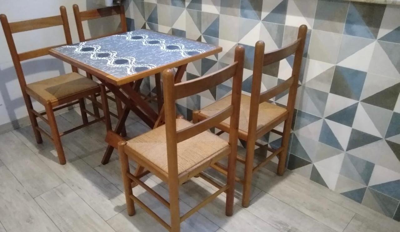 Apartamento 1 Quarto Reformado Em Copacabana Rio de Janeiro