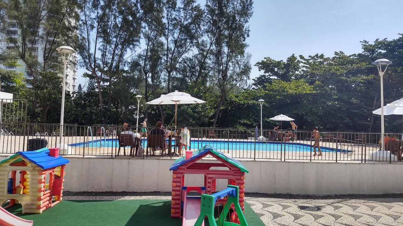 Apartamento Apart Com Maravilhosa Vista Mar Na Barra De Tijuca B1-0024 *