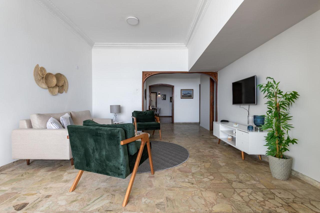 Apartamento Sofisticado Em Copacabana - Vista Para Praia - A403 Z3