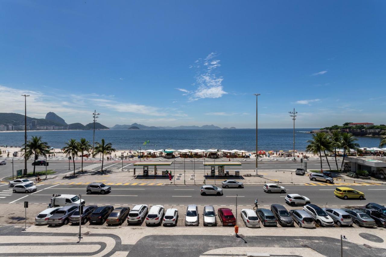 Apartamento Sofisticado Em Copacabana - Vista Para Praia - A403 Z3 *