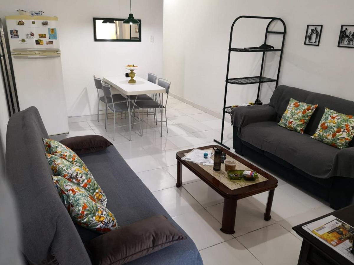 Flat 906 *