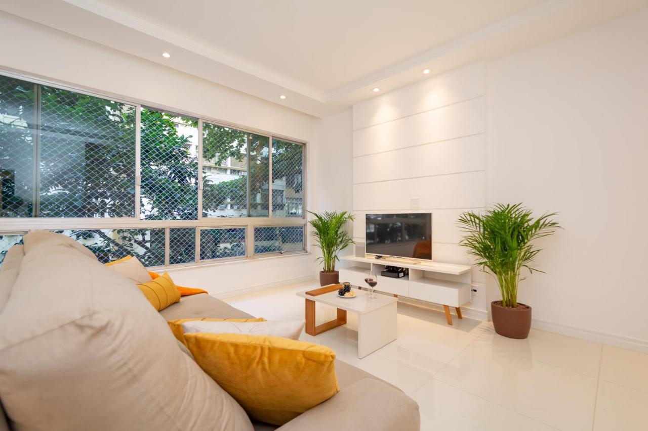 Crown Casa Copacabana Design Apartment