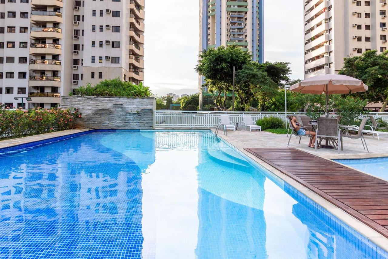 Confortavel Apto 2qtos C/ Varanda E Vista Mar Rio de Janeiro