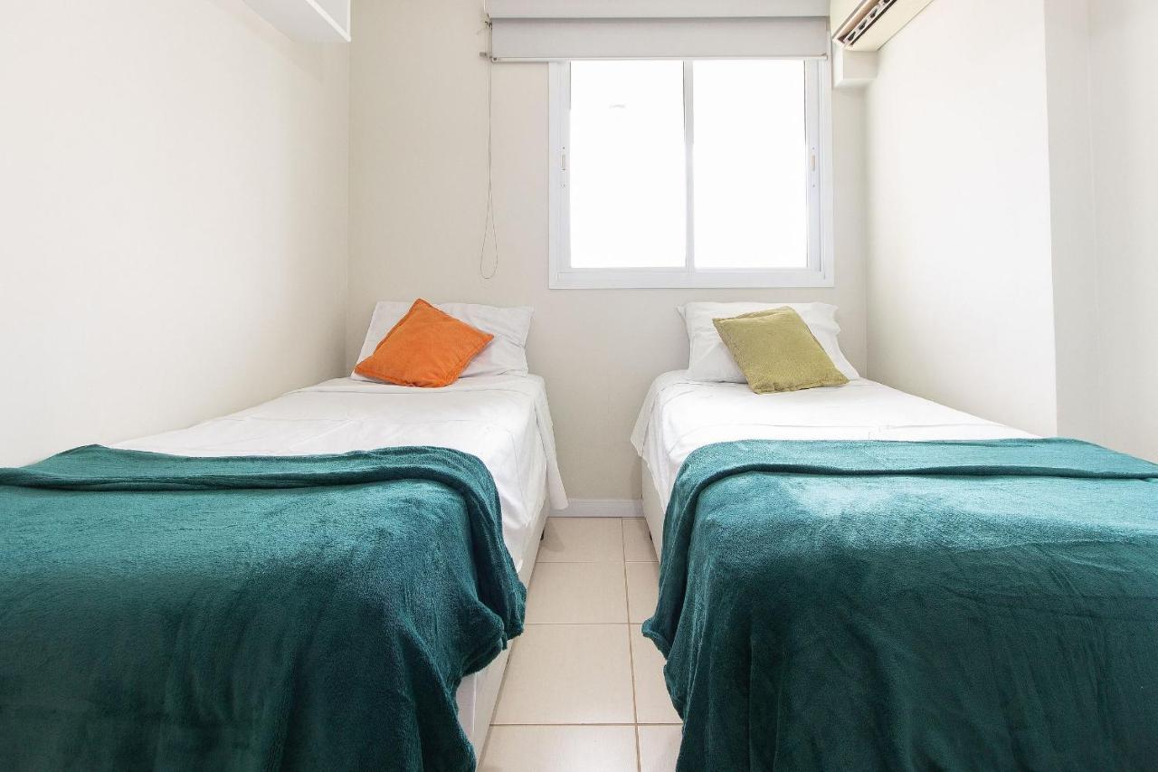 Apartamento Confortavel Apto 2qtos C/ Varanda E Vista Mar *