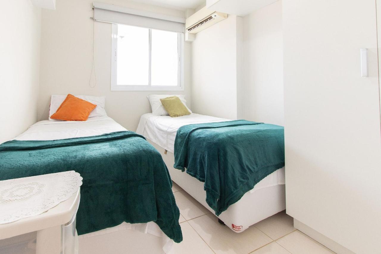 Confortavel Apto 2qtos C/ Varanda E Vista Mar