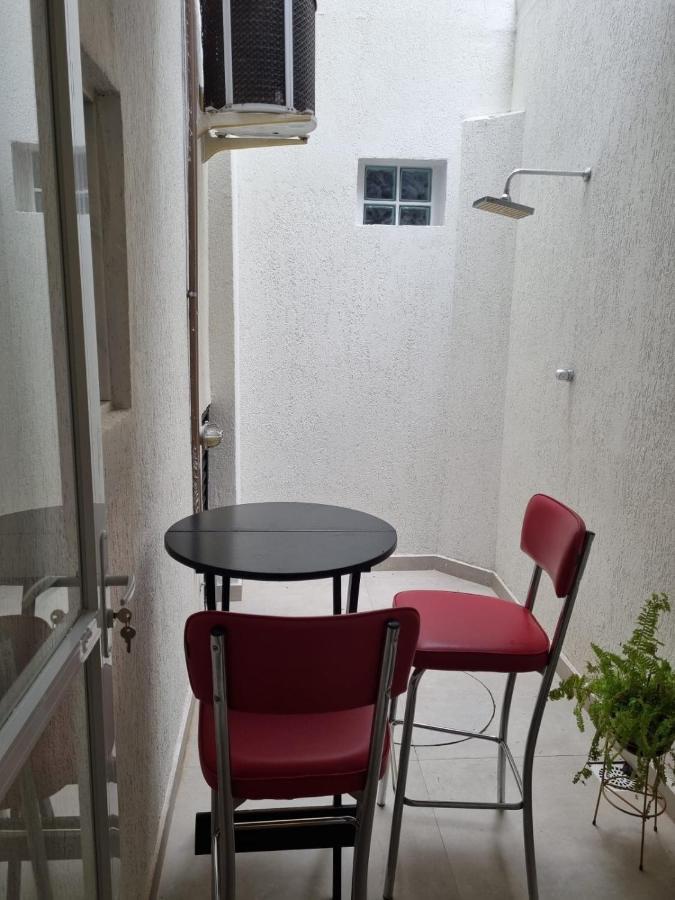 Suítes/studios Privados Copacabana Quarto em Acomodações Particulares