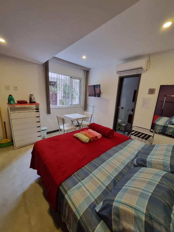 Quarto em Acomodações Particulares Suítes/studios Privados Copacabana Rio de Janeiro
