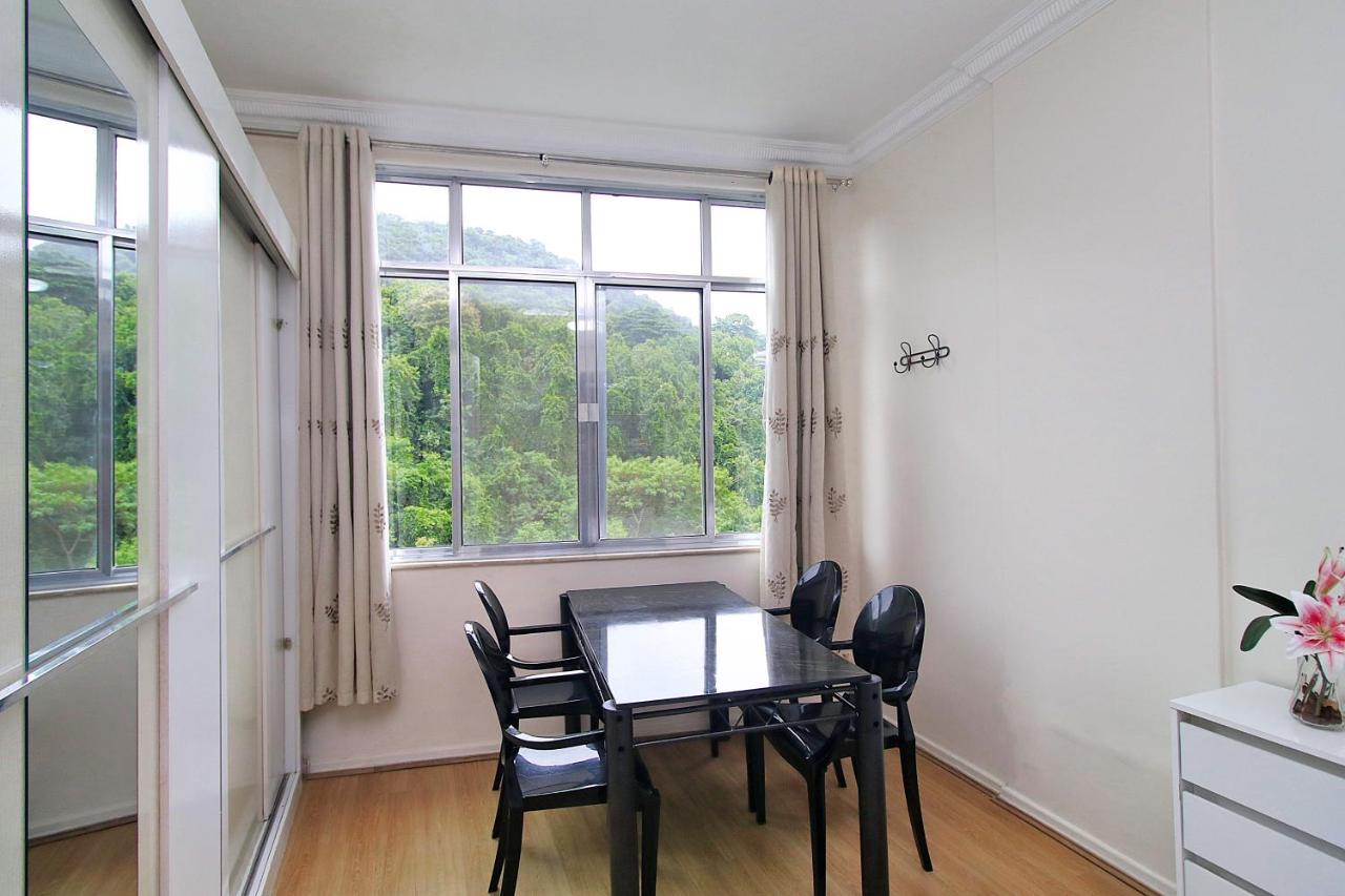 Fantastico 1 Quarto E Sala Em Copacabana Com Vista Para Natureza * Rio de Janeiro