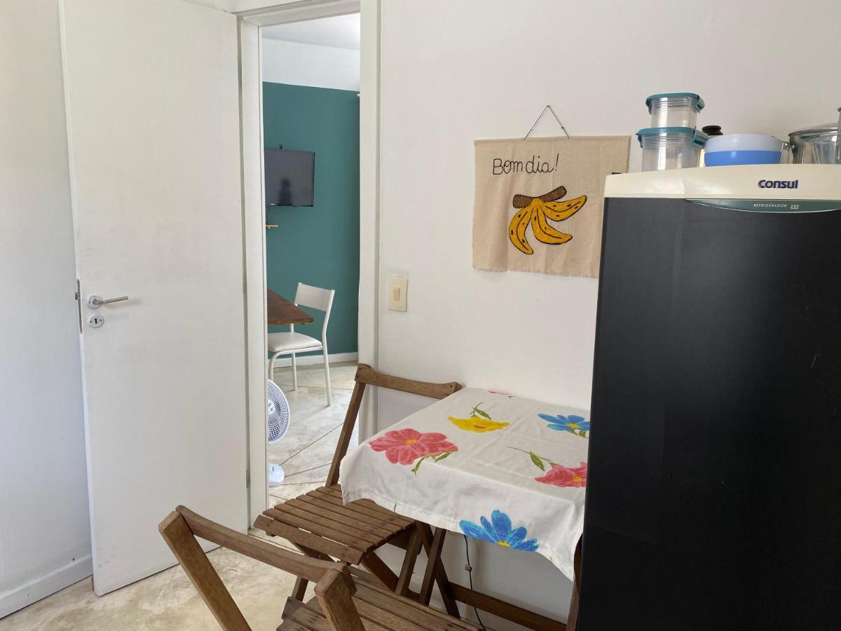 Loft Em Casa De Condominio *