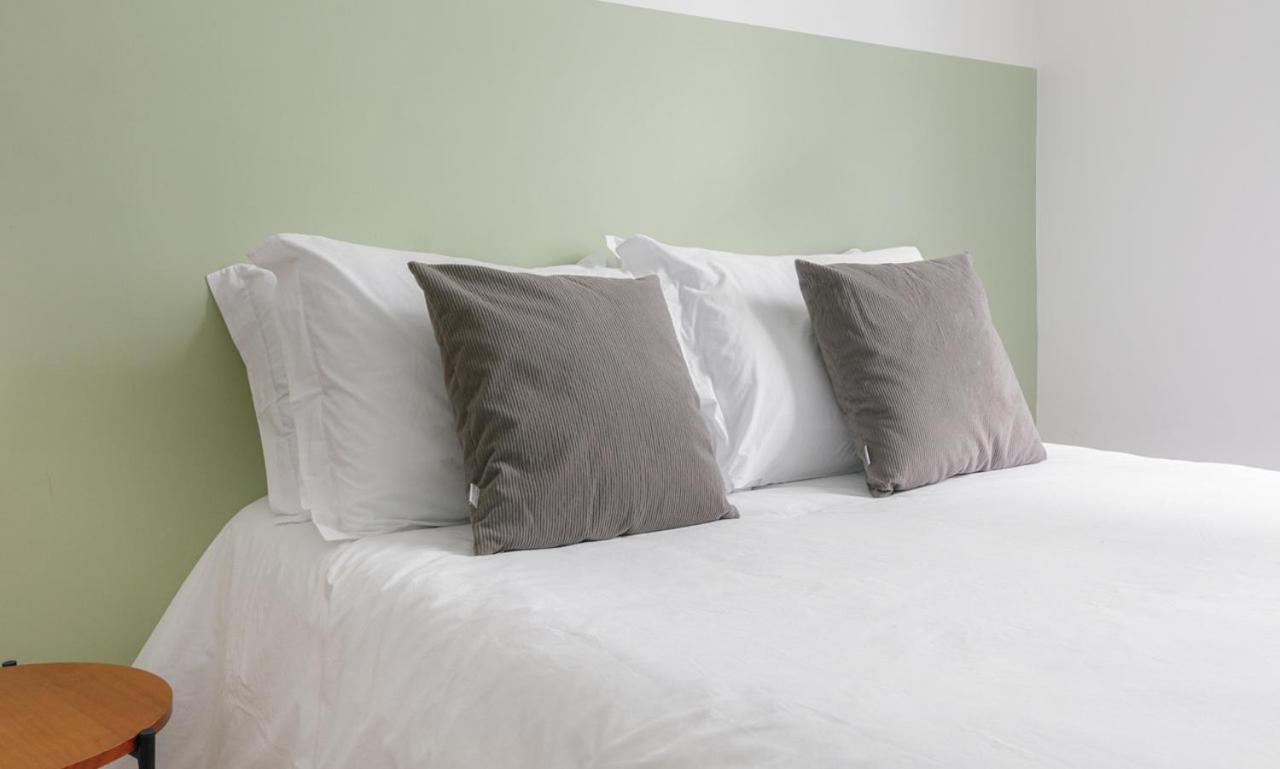 Apartment Tabas Aconchegante Ap 3qtos No Leblon Lb0025 *