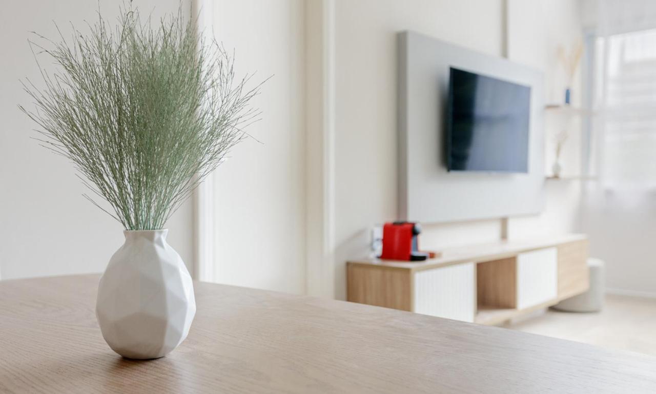 Apartment Tabas Lindo Ap 3qtos No Leblon Lb0043 *