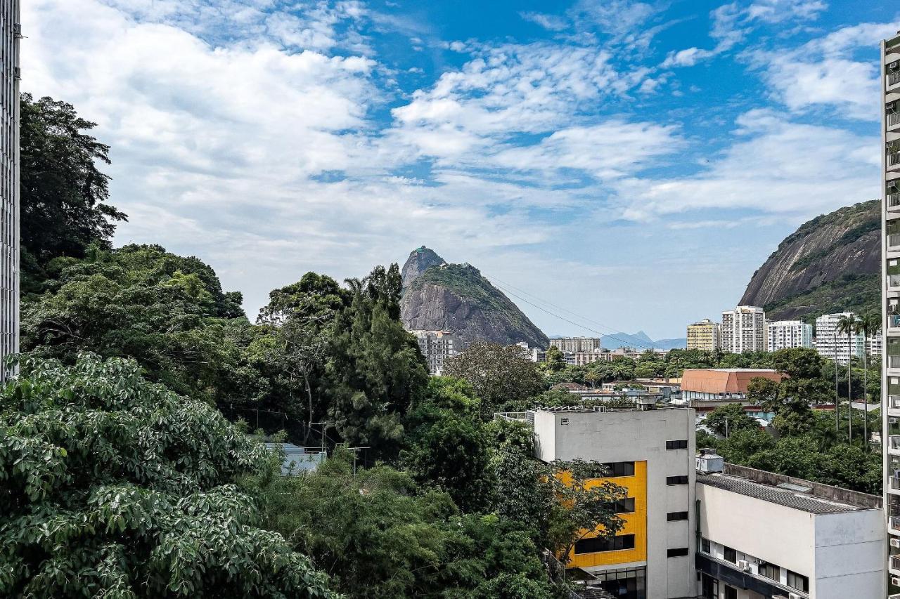 Apartamento Completo Com Piscina E Area De Lazer Em Botafogo