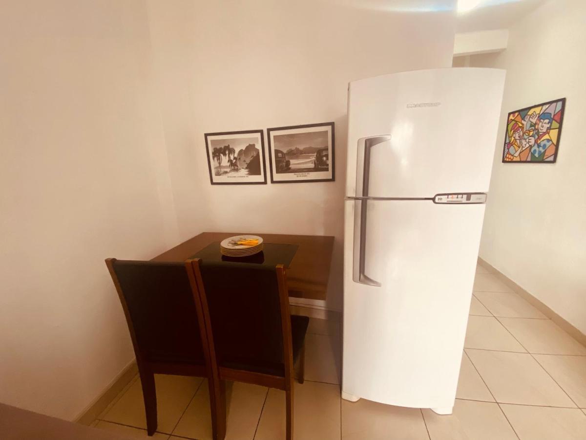 Apartamento Completo Entrada Pela De Copacabana, Com Ar, Wifi, Netflix, Ate 4 Pessoas, Pauloangerami Aa3806 Rio de Janeiro