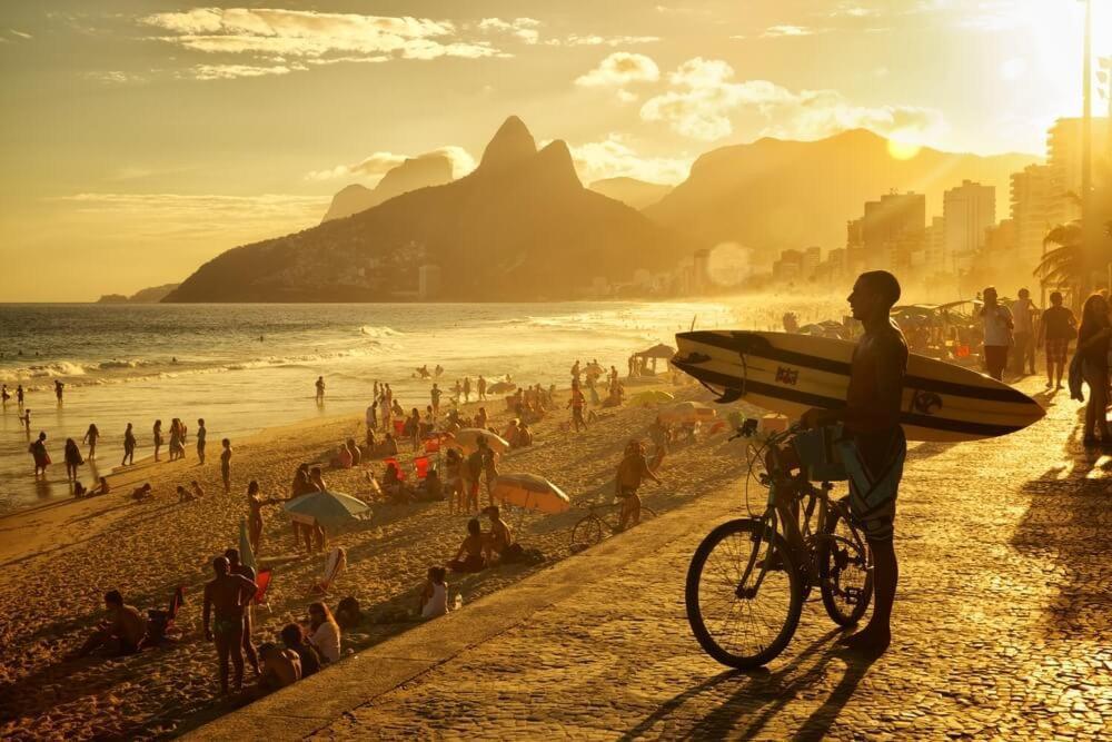 Casa Chale Na Barra Da Tijuca Com Piscina Proximo A *