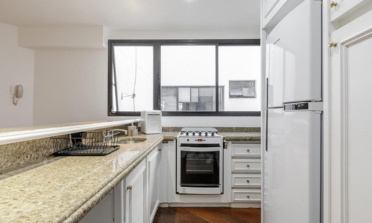 Tabas Lindissimo Apto No Leblon - Rj Lb0029 Apartamento