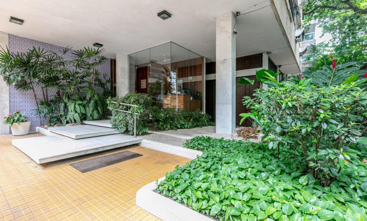 Apartamento Tabas Lindo Apto De 3qtos - Leblon - Rj Lb0009