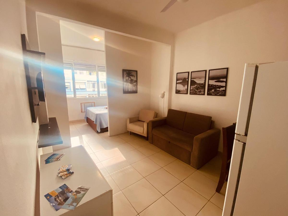 Apartamento Completo Entrada Pela De Copacabana, Com Ar, Wifi, Netflix, Ate 4 Pessoas, Pauloangerami Aa3806