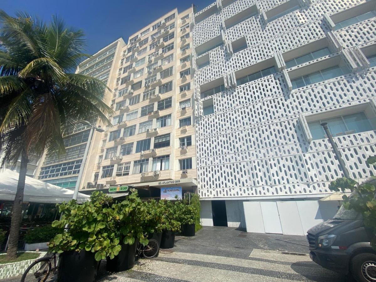 Completo Entrada Pela De Copacabana, Com Ar, Wifi, Netflix, Ate 4 Pessoas, Pauloangerami Aa3806 Apartamento Rio de Janeiro