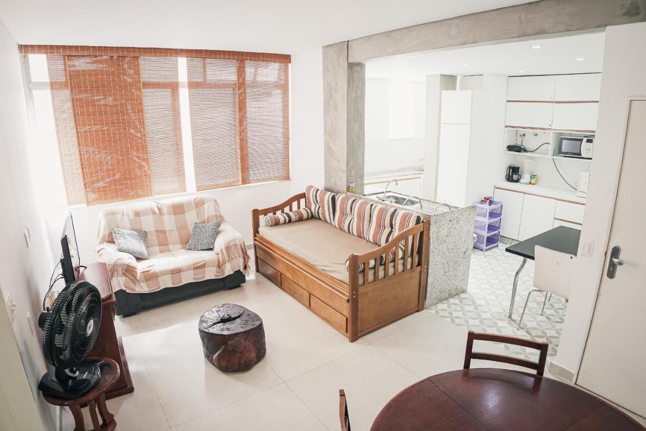 Leblon Aconchegante Apartamento *