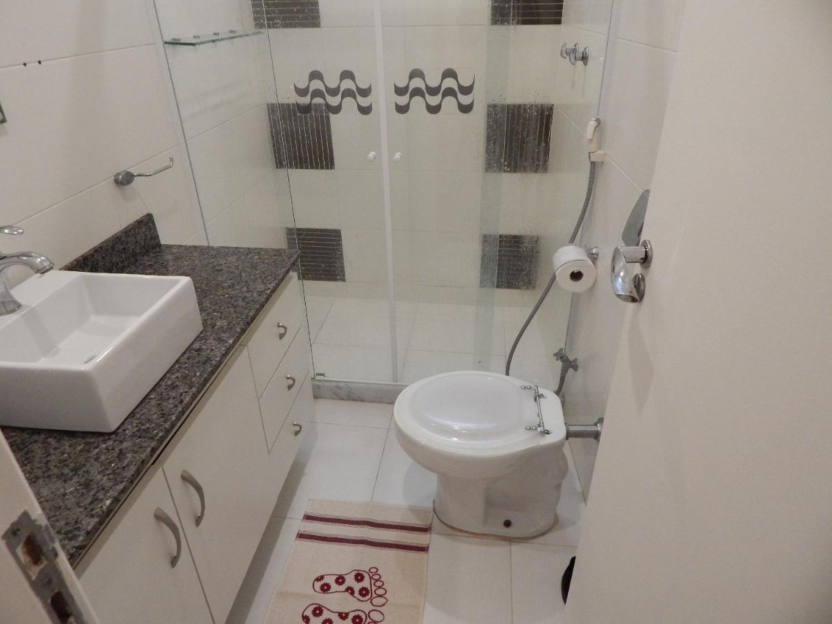 Charmoso E Espacoso 2 Qts A 4 Minutos A Pe Do Mar Apartment Rio de Janeiro