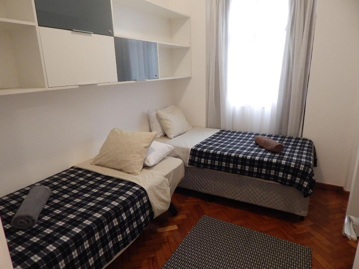 Charmoso E Espacoso 2 Qts A 4 Minutos A Pe Do Mar Apartment Rio de Janeiro