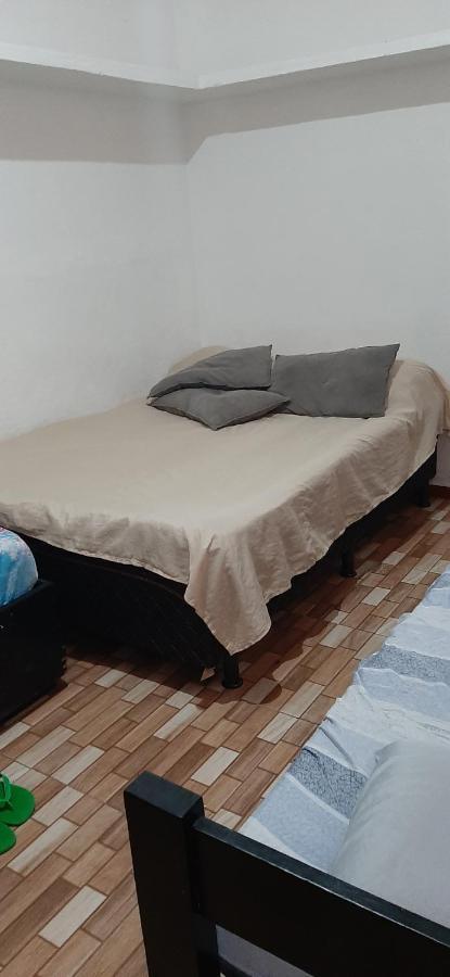 Quarto em Acomodações Particulares Na Gavea
