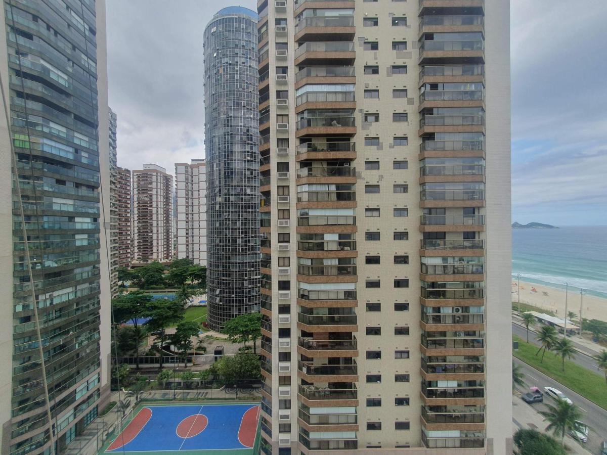Apartment Apto Vista Mar E Pe Na Areia Da Barra Da Tijuca