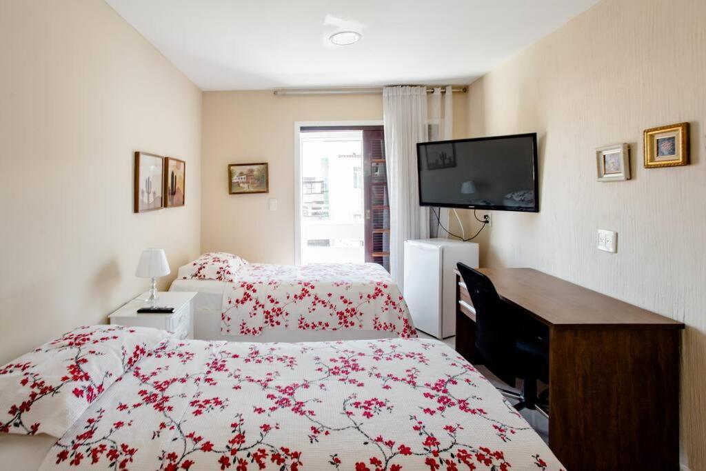 Pousada Dona Clo Homestay *